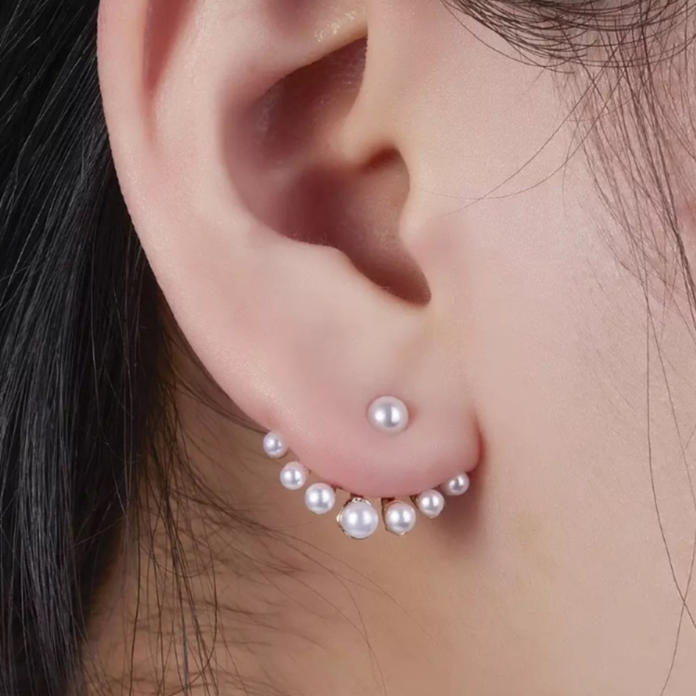 🆕 4/$20 Pearl Explosion Earring Studs - Picture 2 of 5